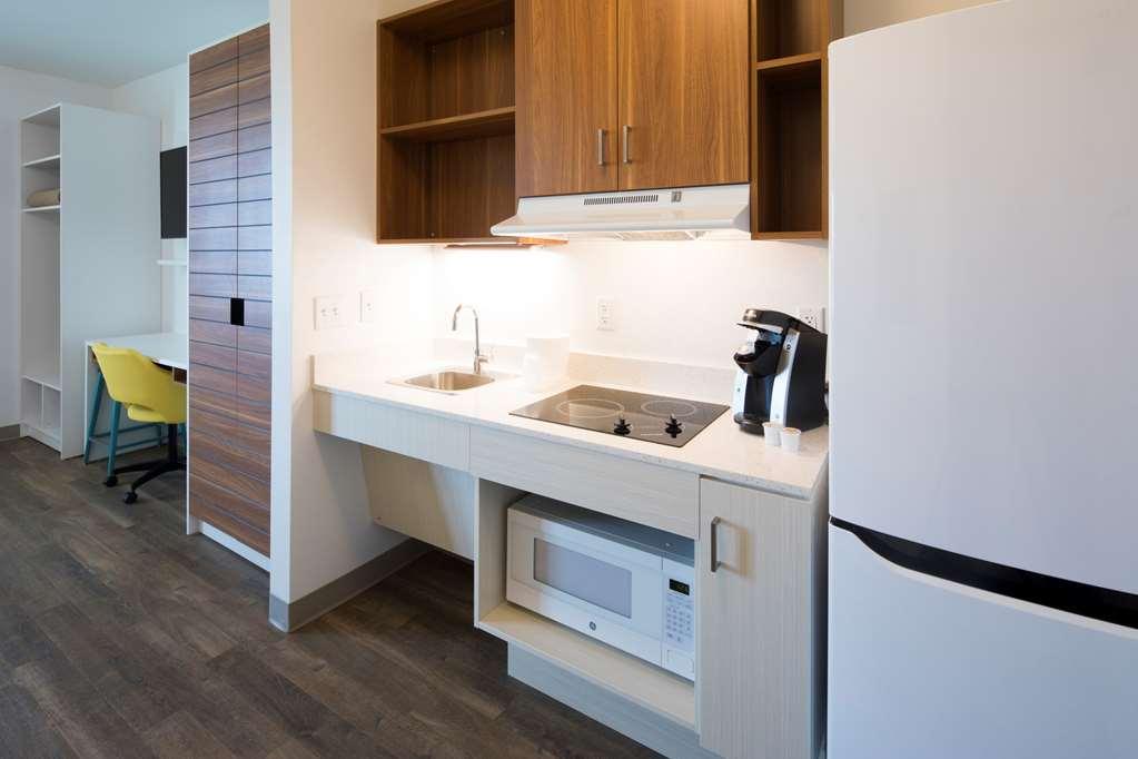 Uptown Suites Extended Stay Austin Tx - Downtown Δωμάτιο φωτογραφία